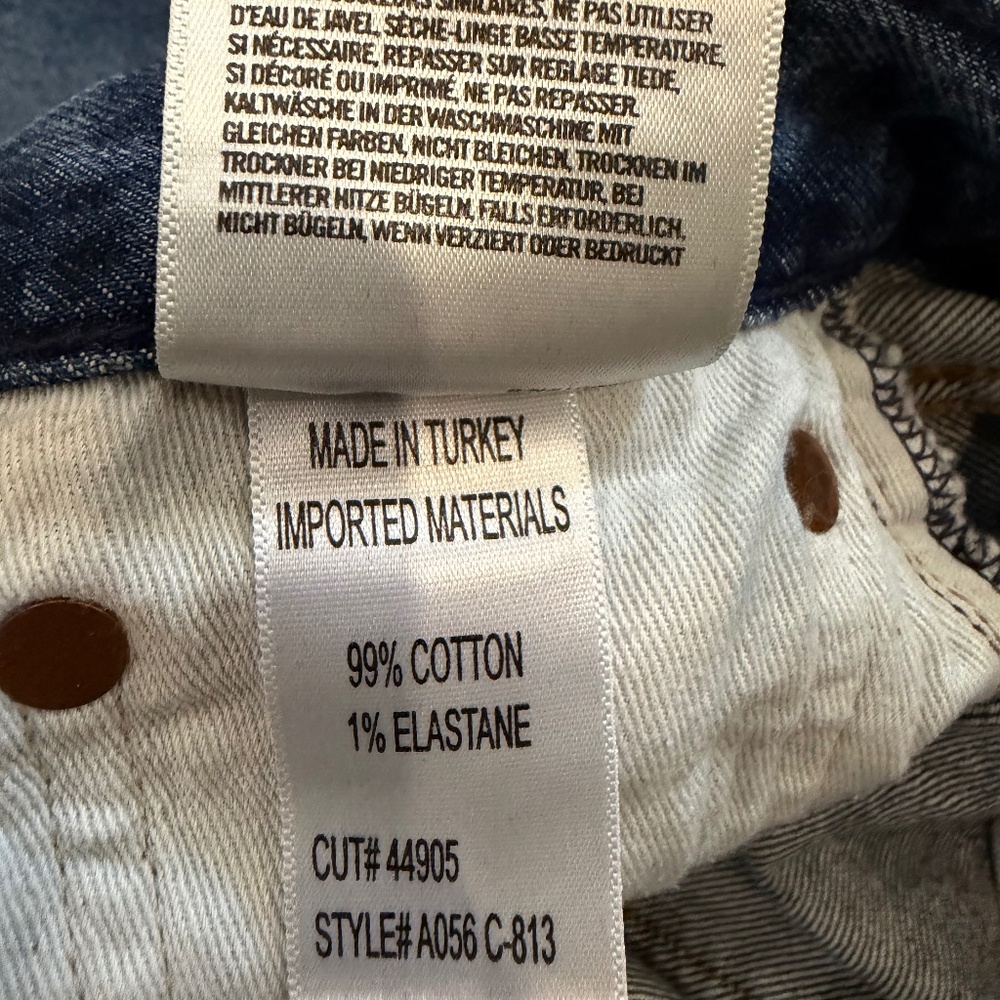 Agolde Straight Leg Jeans in Medium Blue - Picture 10 of 11